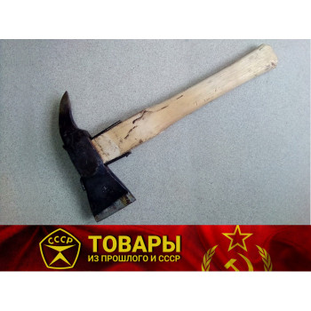 Топор пожарного 